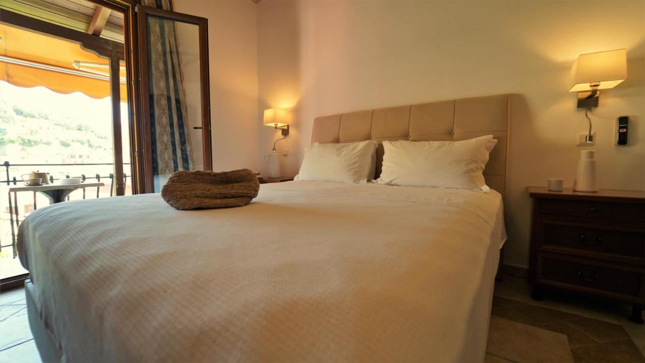 Hotel Tourist Parga Exterior foto